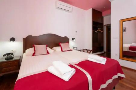 Heritage Tragos - 29