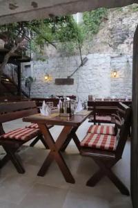 Heritage Tragos - 40