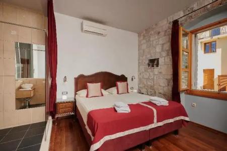 Heritage Tragos - 58