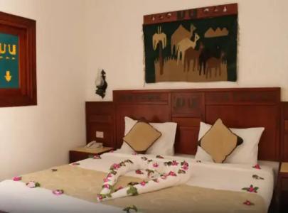 Sharminn Amarein - 22