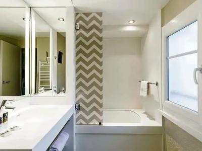 Mercure Annecy Centre - 120