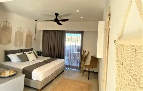 Hôtel Hélios - 132