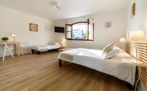 & Studios Astor - 31