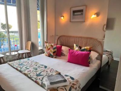 Hôtel Eden - La Baigneuse - 77