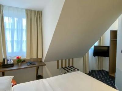 Best Western Royal Caen - 66