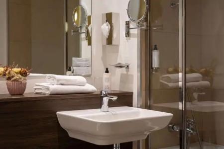 Best Western Royal Caen - 61