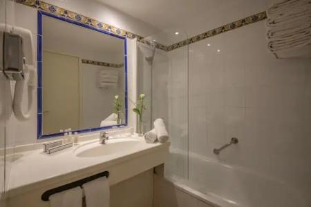 Amarante Cannes - 129