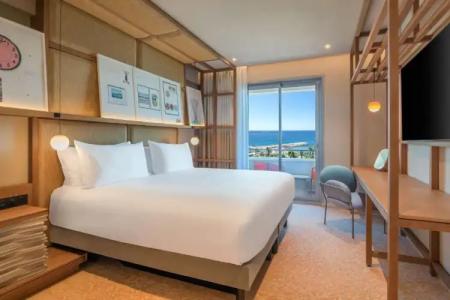 Radisson Blu 1835, Cannes - 94