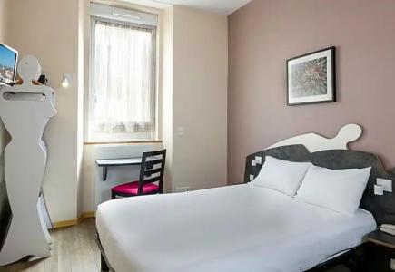 Hôtel L'Estérel - - 28