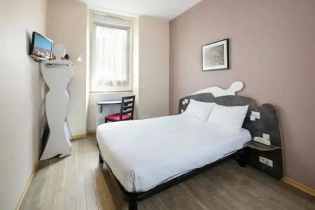 Hôtel L'Estérel - - 3