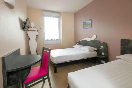 Hôtel L'Estérel - - 46