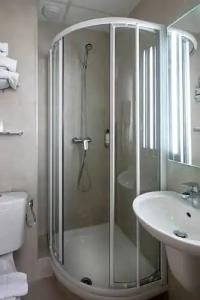 Hôtel L'Estérel - - 25