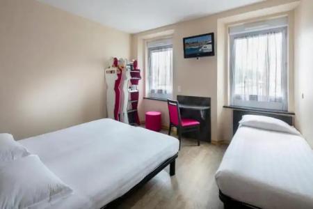 Hôtel L'Estérel - - 52