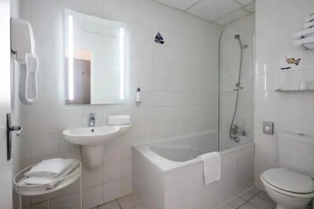 Hôtel L'Estérel - - 9