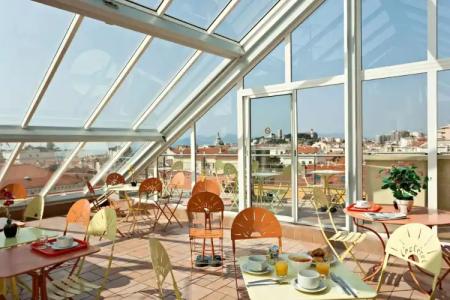 Hôtel L'Estérel - - 19