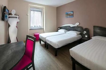 Hôtel L'Estérel - - 45