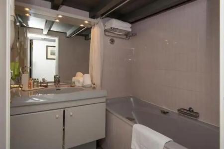 GOLDEN TULIP CANNES de PARIS - 181