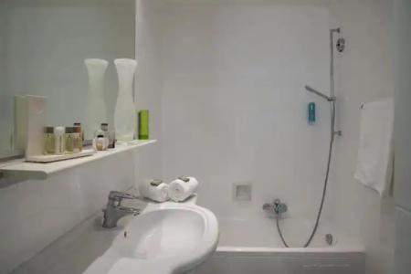 GOLDEN TULIP CANNES de PARIS - 172