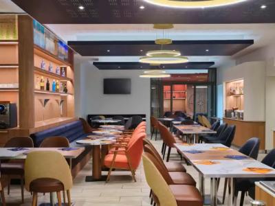 Mercure Chartres Cathedrale - 46