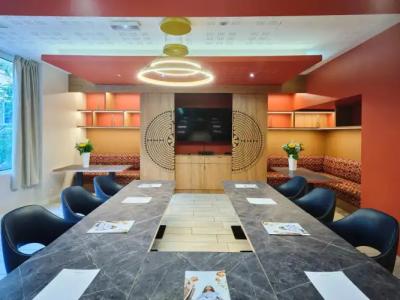 Mercure Chartres Cathedrale - 48