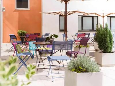 Novotel Suites Clermont Ferrand Polydome - 38