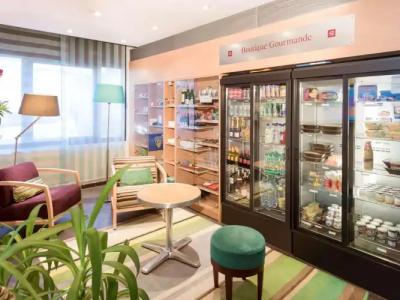Novotel Suites Clermont Ferrand Polydome - 37