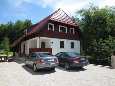 Woods Lodge Plitvice Lakes - 8