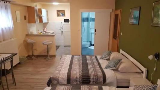 Woods Lodge Plitvice Lakes - 32