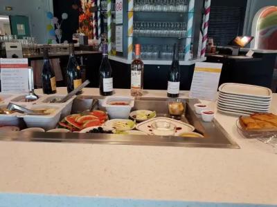 Ibis Styles Fréjus Saint-Raphaël - 9