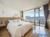Standard Double room with lake view