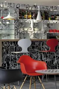 Ibis Hyères Centre - 30