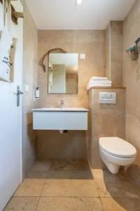 Hôtel Almanarre Plage - Hôtel Eco-Responsable Face à la Mer - 51