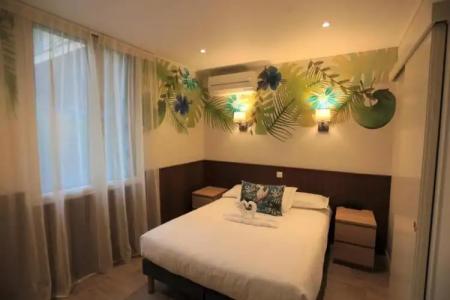 Pavillon Imperial - 75