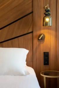 Apollinaire Nice - 43