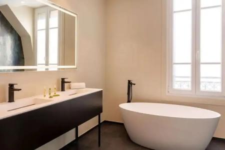 Apollinaire Nice - 16