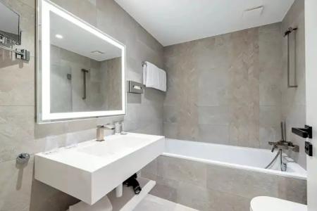 Apollinaire Nice - 40