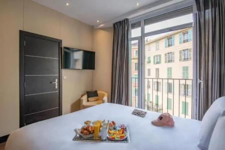 Albert 1'er Nice, France - 108