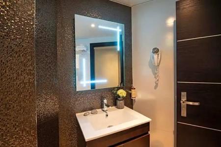 Albert 1'er Nice, France - 90