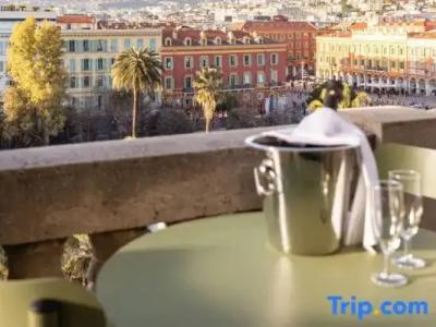 Albert 1'er Nice, France - 176