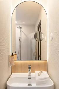 Albert 1'er Nice, France - 149