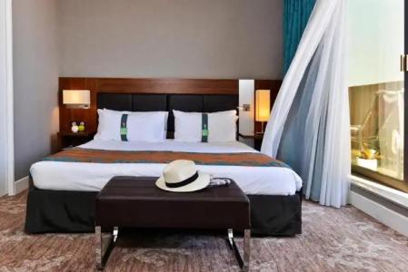 Holiday Inn NICE by IHG - 40