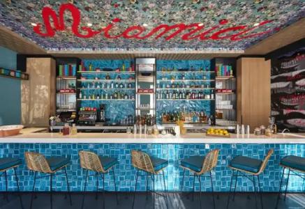 Holiday Inn NICE by IHG - 11