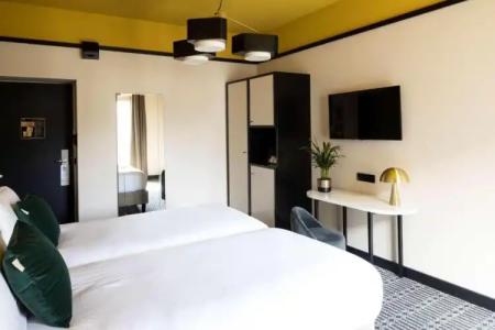 Best Western Premier Roosevelt - 55