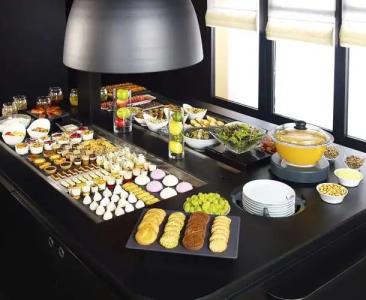 Campanile Orleans - La Source - 9