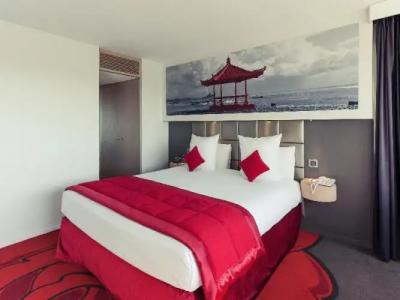 Mercure Orléans Centre Bords de Loire - 69