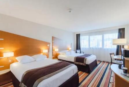 Mercure Orléans Centre Bords de Loire - 55