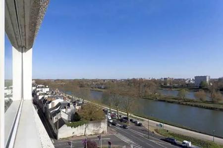 Mercure Orléans Centre Bords de Loire - 58