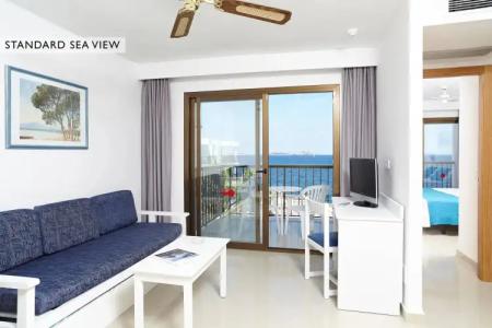 Nereida Aparthotel - 1