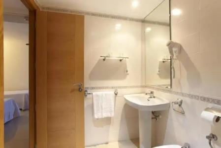 Nereida Aparthotel - 41