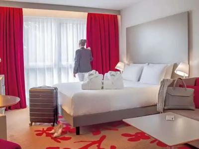 Mercure Tours Nord - 72